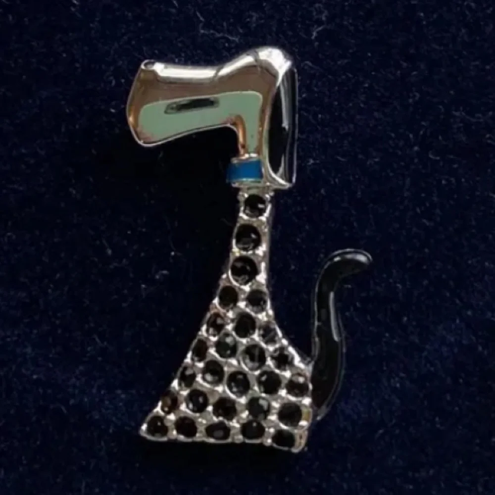SWAROVSKI SALVATORE LOVLOT TAC PIN BROOCH - 2008 - NWT